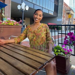 Floral Top (Thrifted)